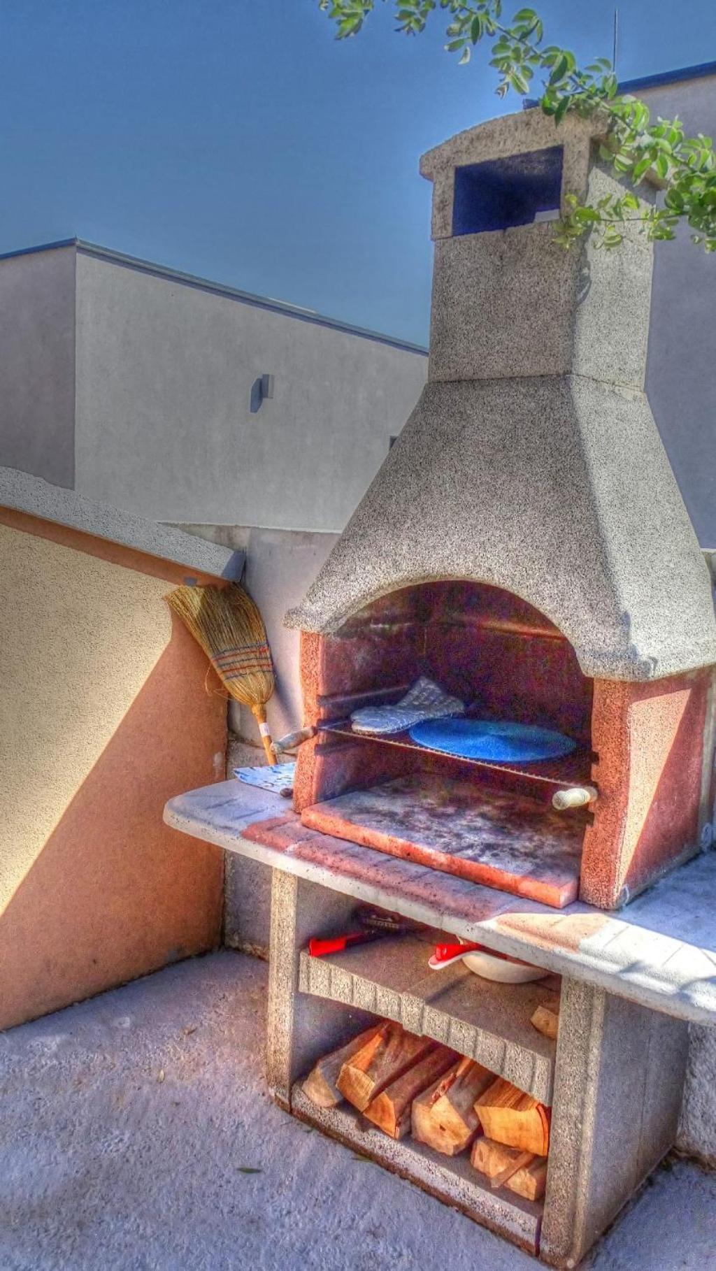 Studio Apartman I Mali Apartman فير المظهر الخارجي الصورة